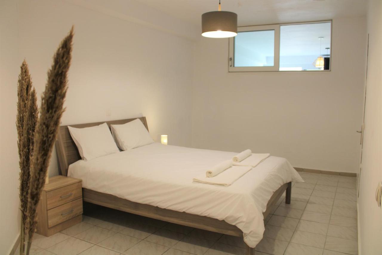 Kalamaki Plaza Apartments Extérieur photo