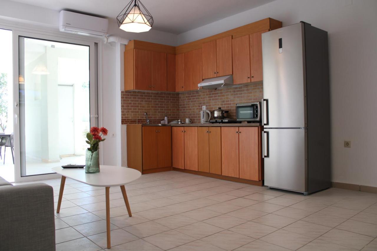 Kalamaki Plaza Apartments Extérieur photo